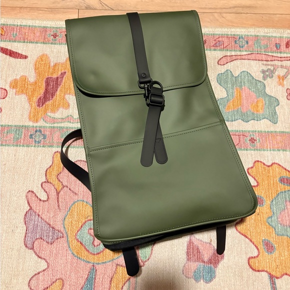 Rains Handbags - RAINS Backpack (Unisex) Evergreen